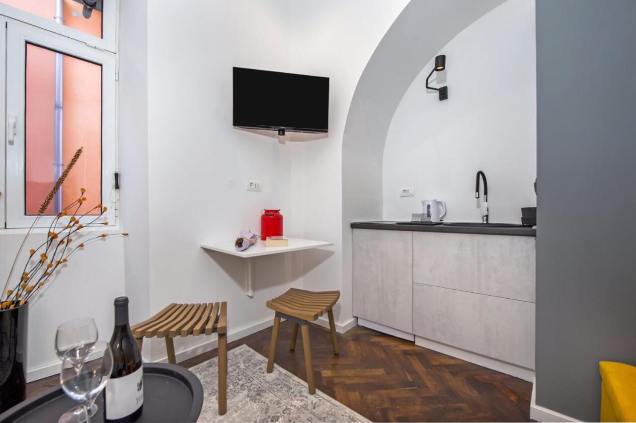 Mini Studio Mignon Daire Rovinj Dış mekan fotoğraf